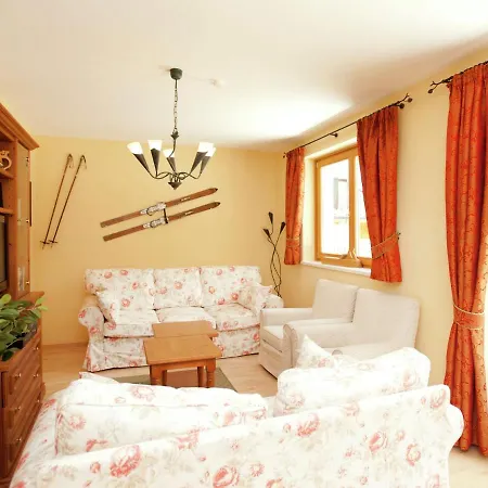 In For 10 Guests *